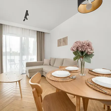 Stylowy W Odcieniach Bezu Balkon & Parking By Renters Apartamento Wrocław