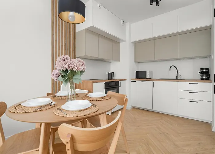 Apartamento Stylowy W Odcieniach Bezu Balkon & Parking By Renters